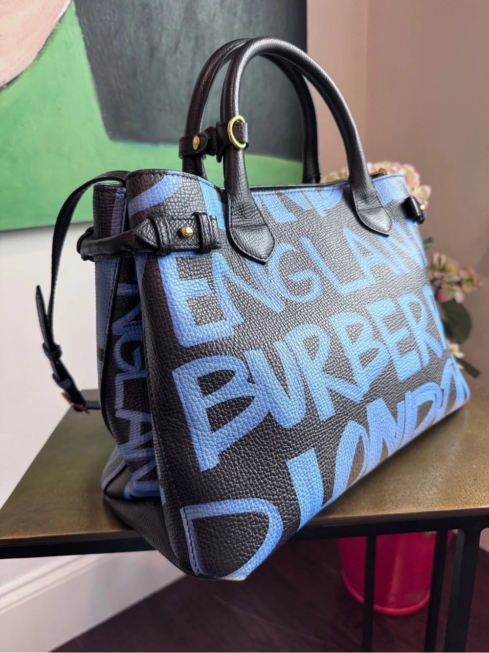 RARE BURBERRY GRAFFITI BANNER BAG‼️ Limited edition